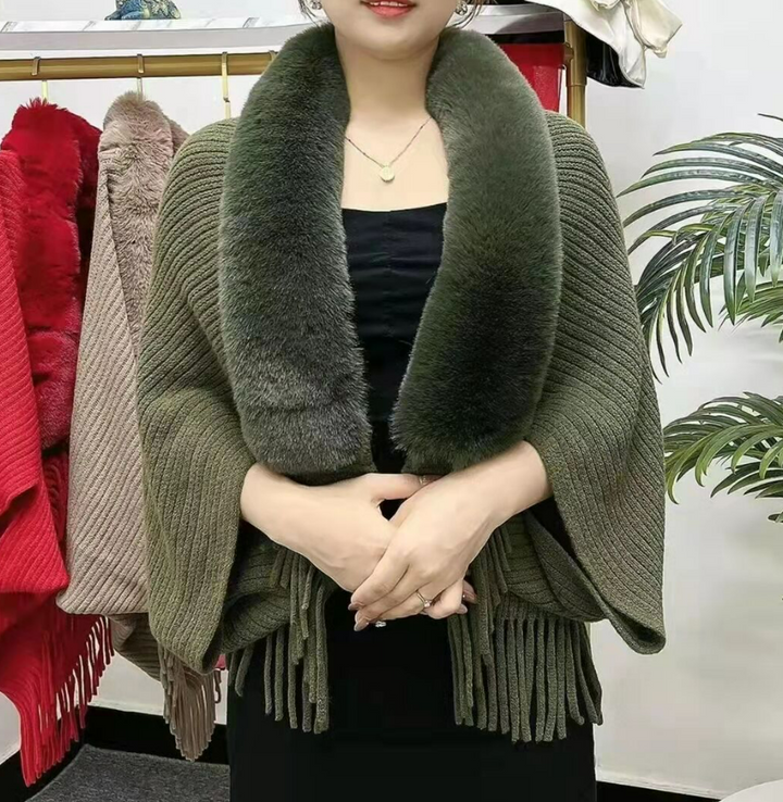 Ladies' Coat Louise – With Luxurious Faux Fur Collar | One Size-Green-State of Style