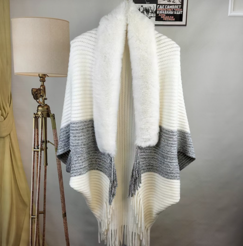 Ladies' Coat Louise – With Luxurious Faux Fur Collar | One Size-White-Grey-State of Style