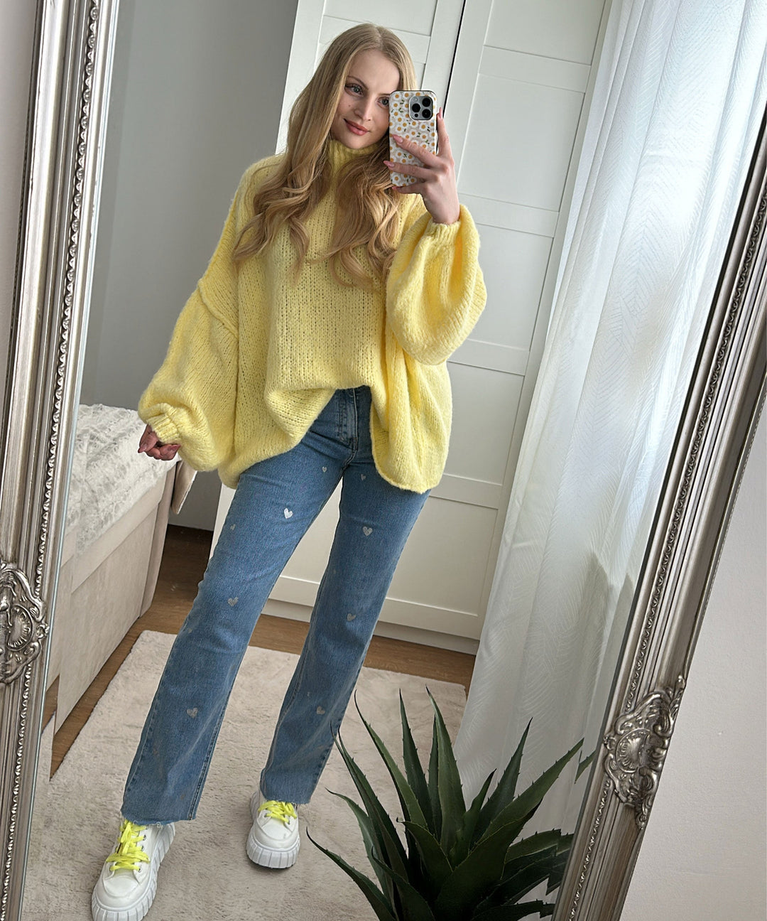 Ladies Stretch Jeans with Wide Legs and Heart Print - Amelie-XS-State of Style