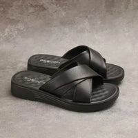 Ladies' wedge slippers made of leatherette with an open toe – Cassy-Black-3.5-State of Style