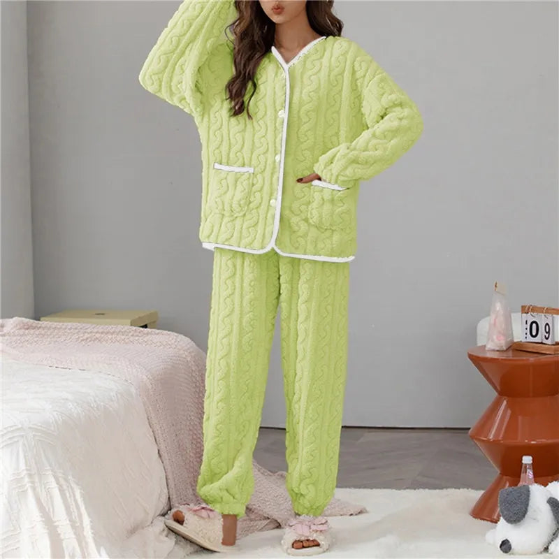 Lara Pyjama Set | Classic, Stylish, Warm & Timeless-Green-M-State of Style