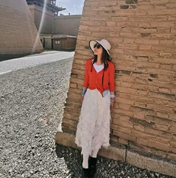 Large women's sun hat with wide brim - Livia-Black-State of Style