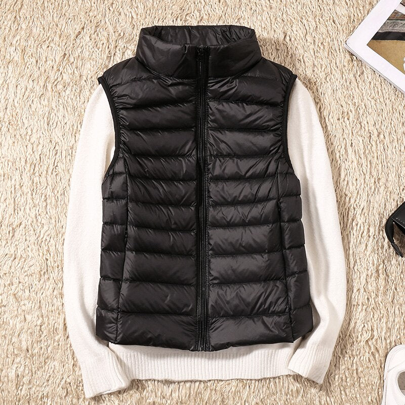 Light quilted vest with a feminine fit – Juliette-Black-S-State of Style