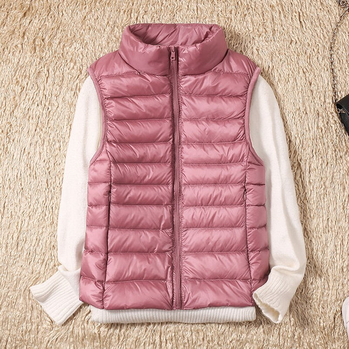 Light quilted vest with a feminine fit – Juliette-Light pink-S-State of Style