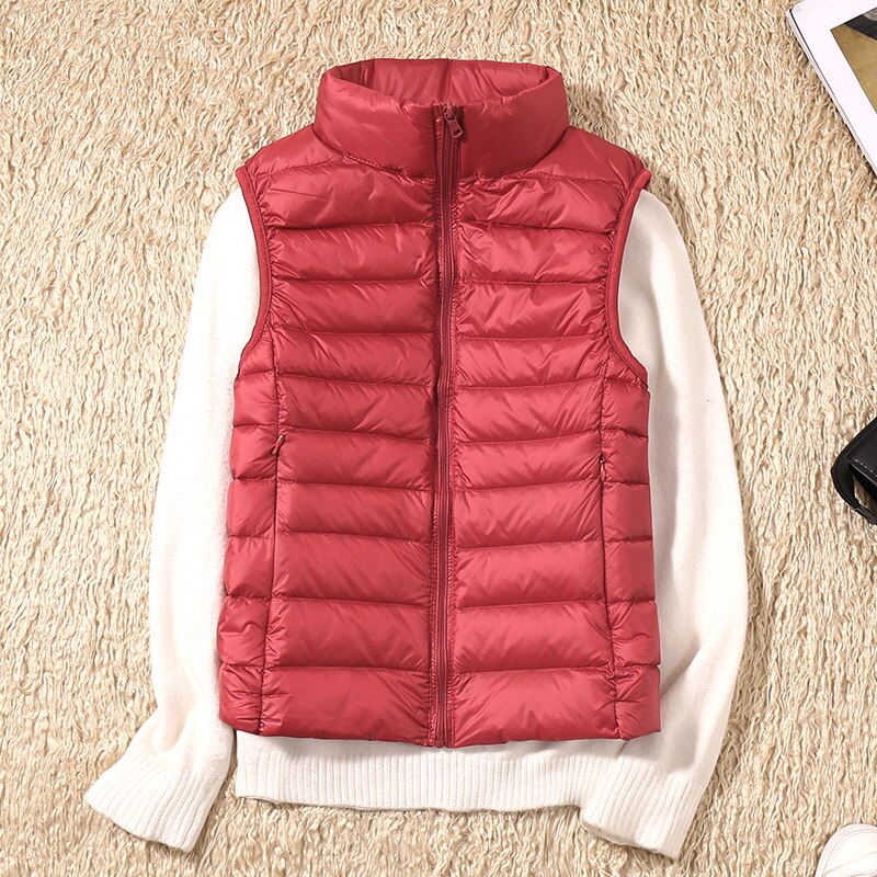 Light quilted vest with a feminine fit – Juliette-Red-S-State of Style