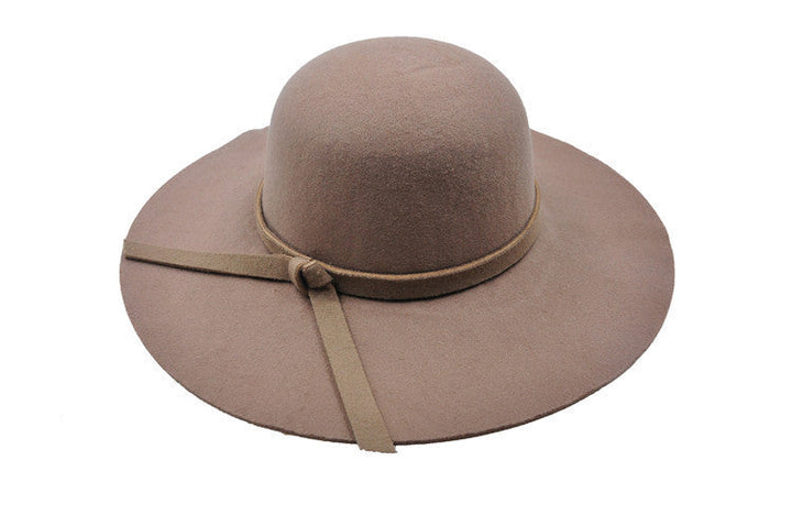 Light women's summer hat with a comfortable fit – UrbanBreeze-Brown-State of Style