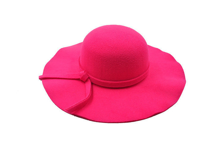 Light women's summer hat with a comfortable fit – UrbanBreeze-Pink Red-State of Style