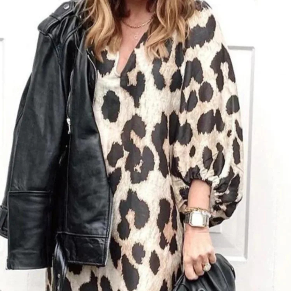 Loose-fit Panther Print Dress - Selena-2XS-State of Style