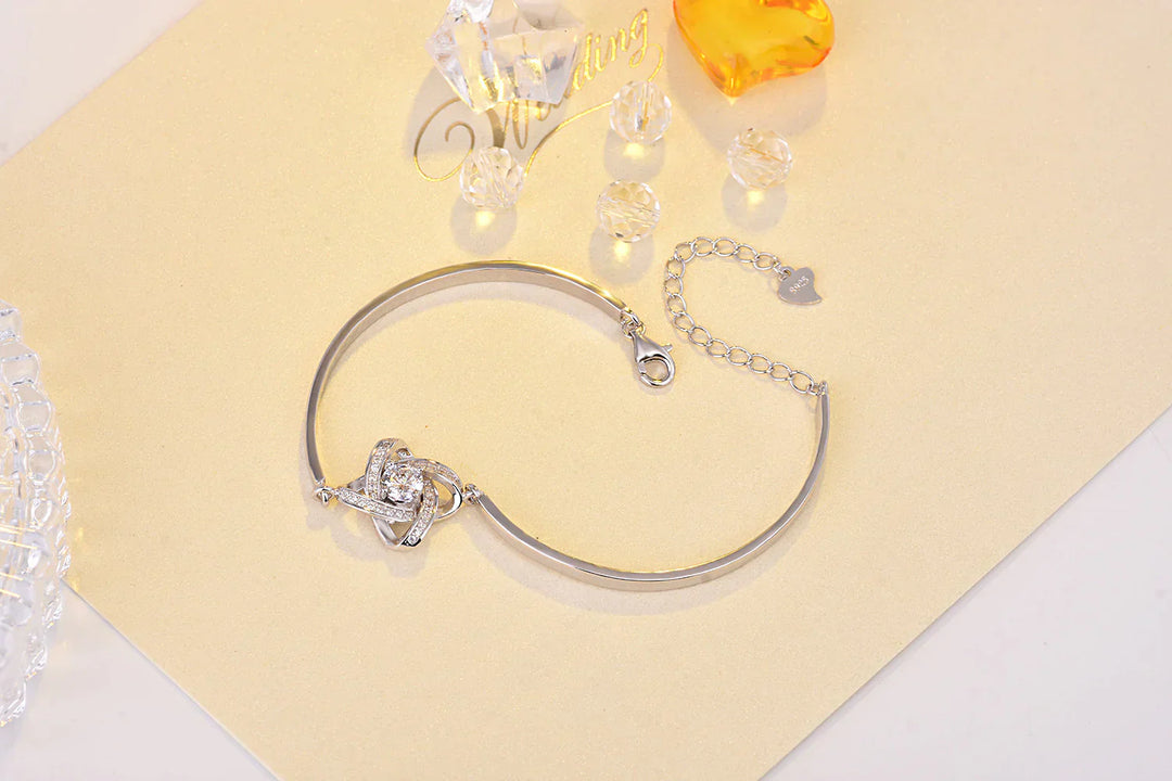 Love Knot Bracelet | Elegant Women's Jewellery | Adjustable Chain-State of Style