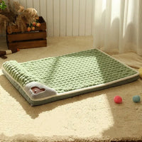LUXE WINTER DOG MAT - WARM FLEECE SOFA FOR SMALL AND MEDIUM DOGS-Green-State of Style