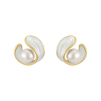 Luxurious Earrings with White Opal and Pearl in Gold - Amara-State of Style