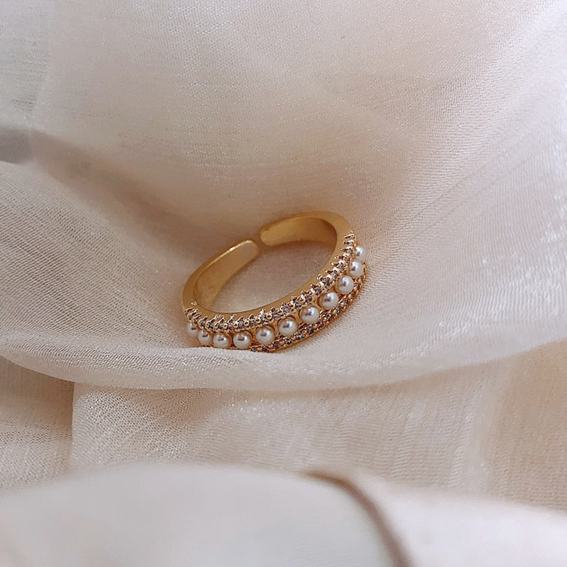 Luxurious Gold Pearl Ring - Martina-State of Style