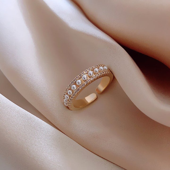 Luxurious Gold Ring with Pearl - Martina-State of Style