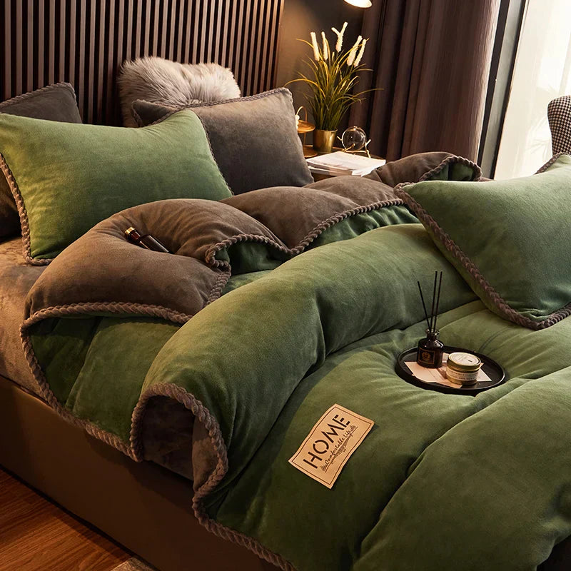 Luxurious Velvet Fleece Duvet Cover Set - PlushHaven-Green-1.5m Bed-State of Style