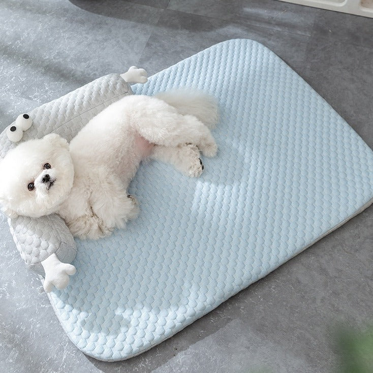 Luxury Dog Cooling Mat - ChillOut-Blue-S (44.58 × 34.67 cm)-State of Style