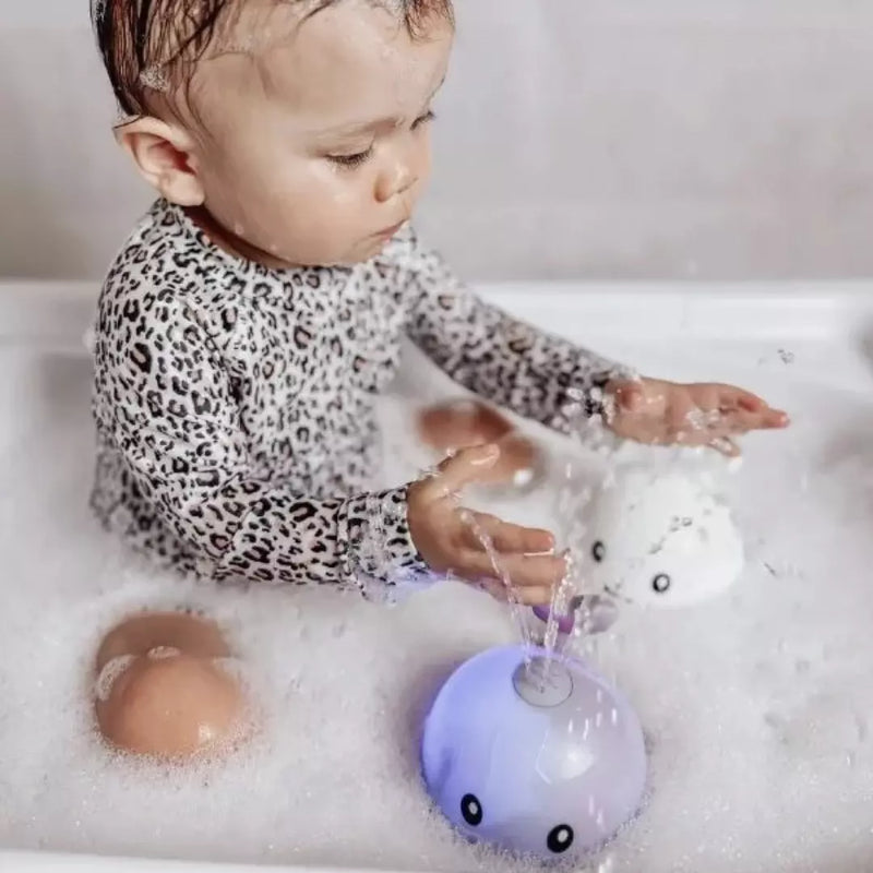 Magical Whale for Bath Fun - SplashWhale-Grey-State of Style