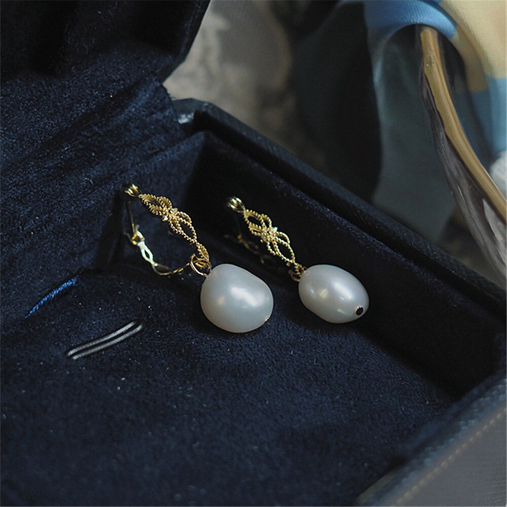 Natural Pearl Earrings - Vivienne