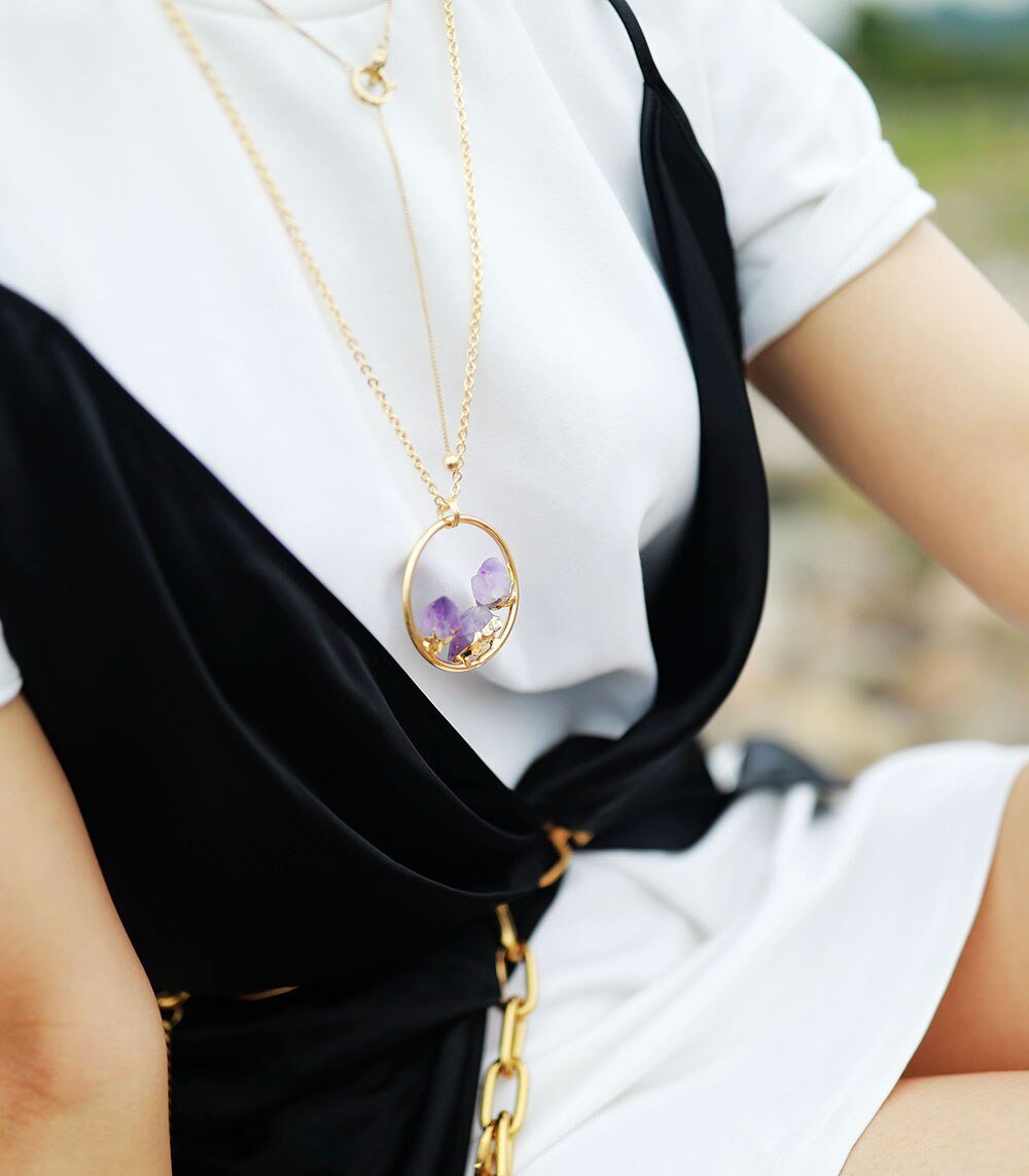 Minimalist Raw Amethyst Stone Necklace - Evelyne