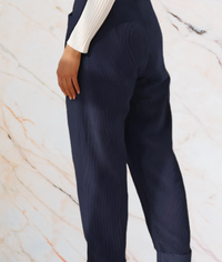 Meriam – High-Waisted Wide-Leg Jeans with a Relaxed Fit-S-Black-State of Style