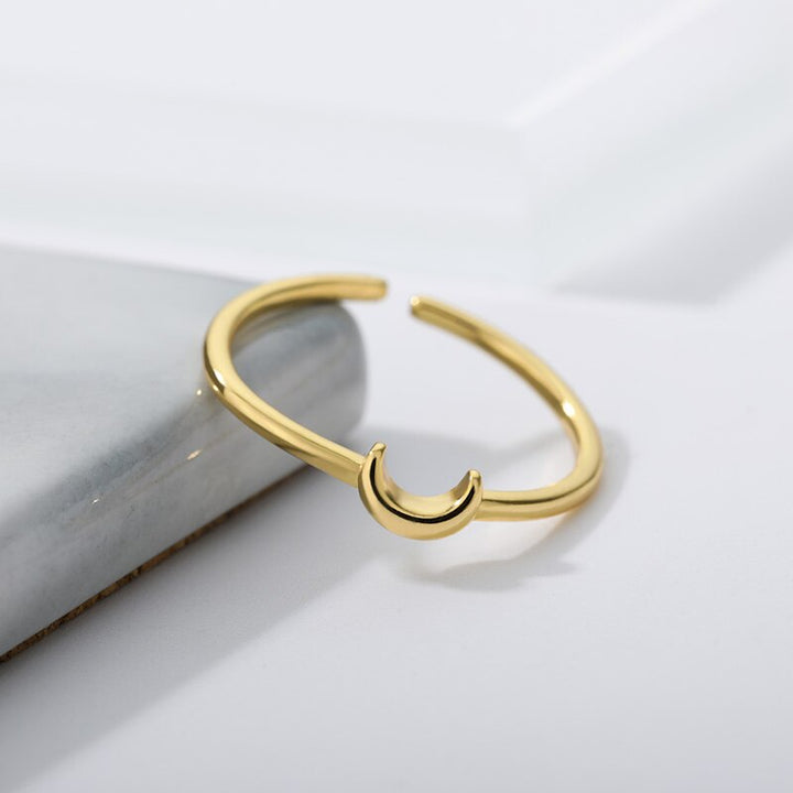 Minimalist Crescent Ring - Nova-Gold-State of Style