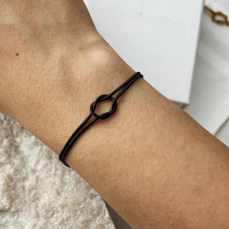 Minimalist Knot Bracelet – Elva-Black-State of Style