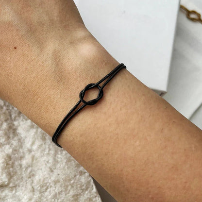 Minimalist Knot Bracelet – Elva-Gold-State of Style