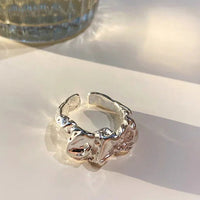 Minimalist Ring with Pleated Lava Design – Arden-Gold-State of Style