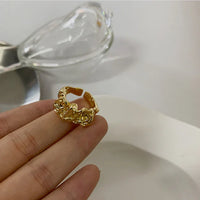 Minimalist Ring with Pleated Lava Design – Arden-Gold-State of Style