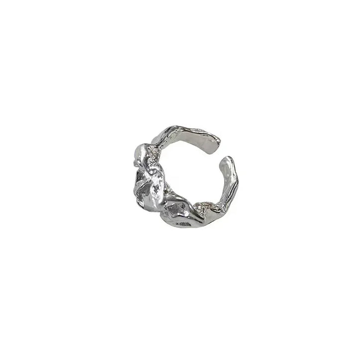 Minimalist Ring with Pleated Lava Design – Arden-Silver-State of Style