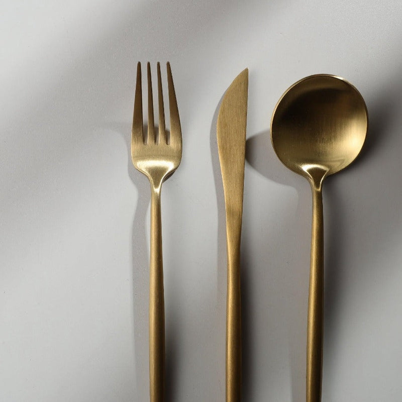Minimalistic Cutlery for Modern Tables - PureSet-Matte Gold-Set for 4 people (20 pieces)-State of Style