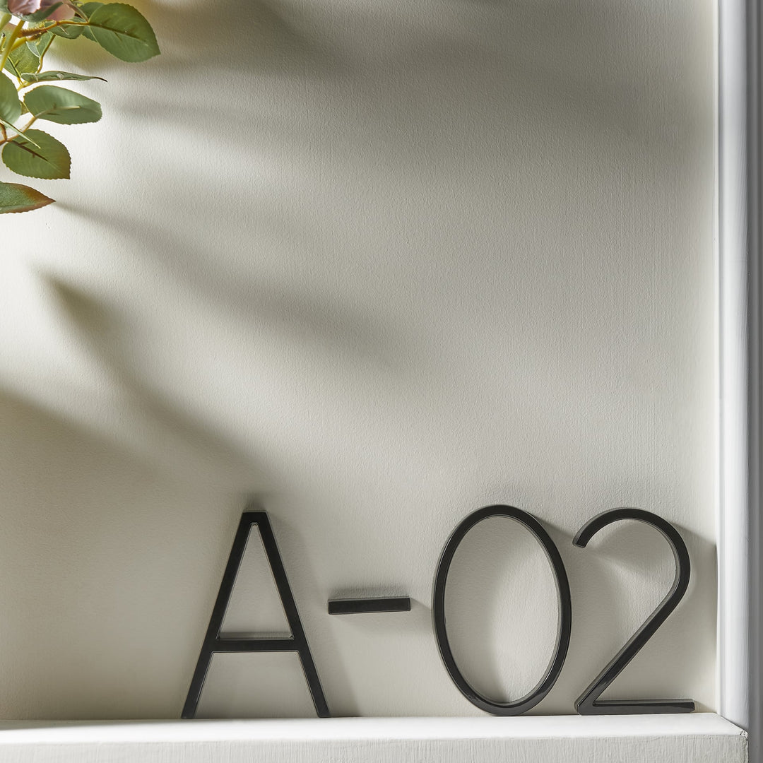 Modern Black House Numbers with Floating Design – Numbré-0-State of Style