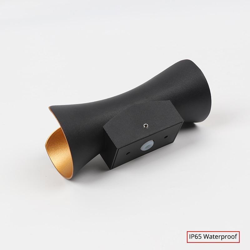 Modern LED Outdoor Wall Lamp - LumiEdge-Black and Gold-Small 6W-Warm white-State of Style