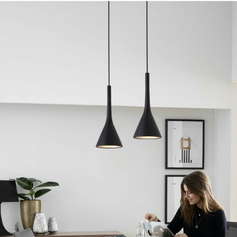 Modern Triangular Pendant Light - Trionda-Black-State of Style