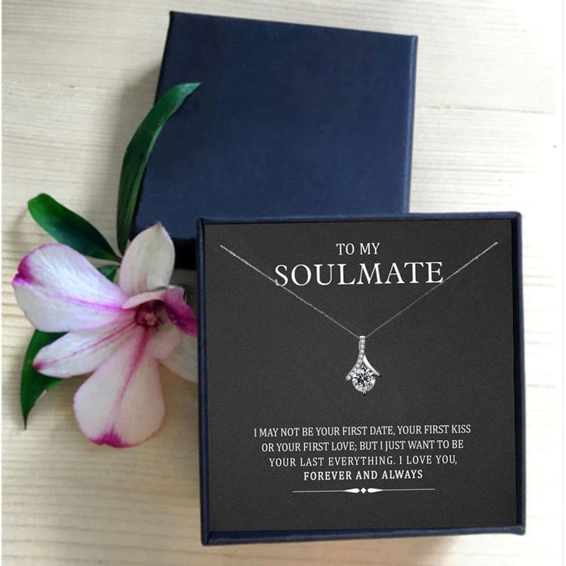 MY SOULMATE CRYSTAL NECKLACE-State of Style