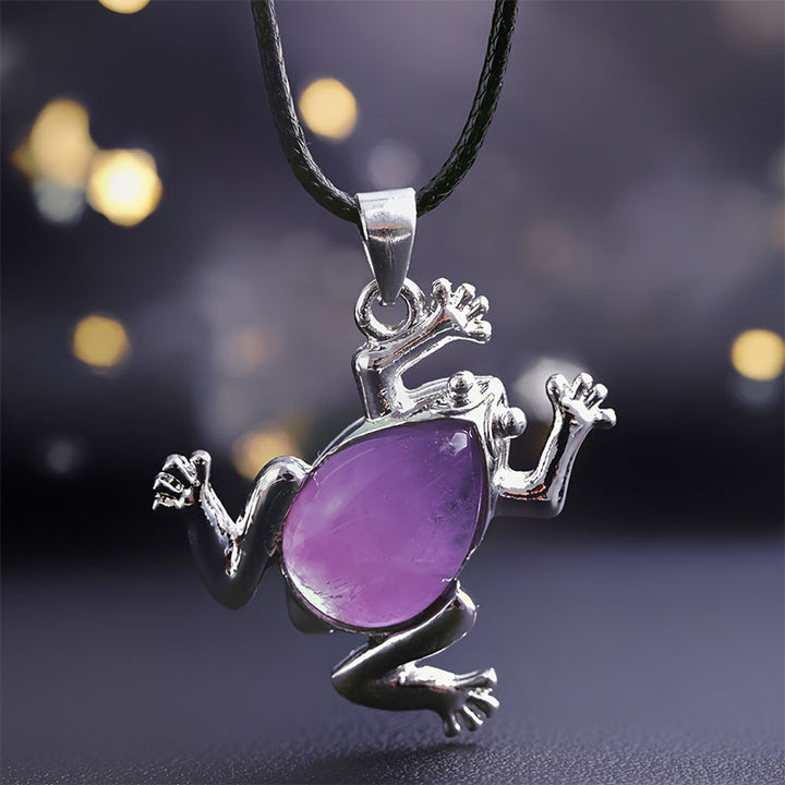 Natural Crystal Frog Meditation Necklace - Gaia-Amethyst-State of Style