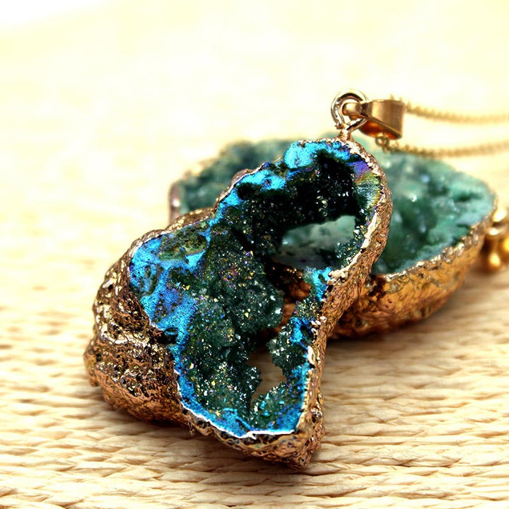 Natural Crystal Geode Pendant - Gaia-Malachite-State of Style