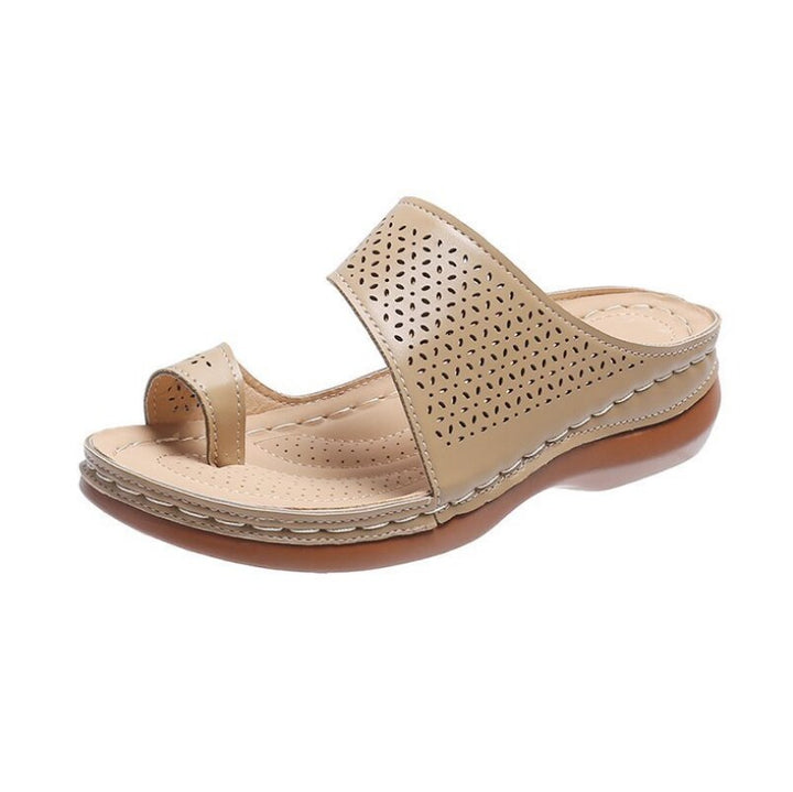 NiceSlides – Comfy Slippers for Women-Light Brown-4.5-State of Style