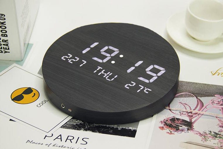 Nordic-Inspired Wall Clock - Svenna-Black-State of Style