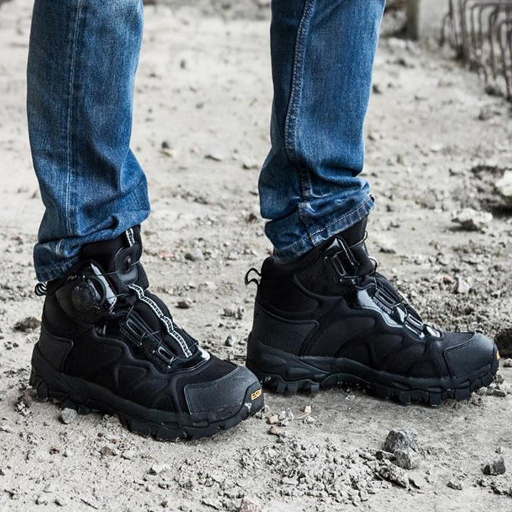 Outdoor Walking Shoes - TrailMaster-Black-6.0-State of Style