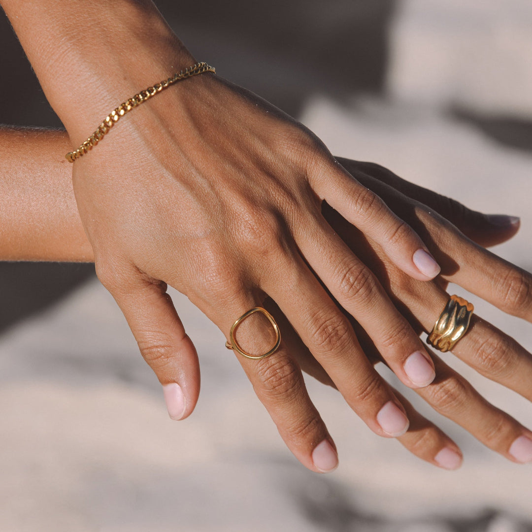 Oval Ring - Noa-5-Gold-State of Style