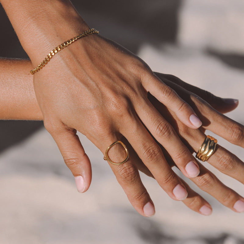 Oval Ring - Noa-5-Gold-State of Style