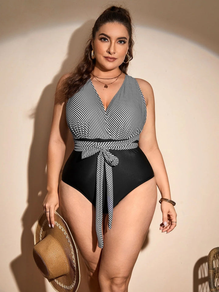 Patchwork Diva Plus-Size Swimsuit with Deep V-Neck-Black-2XL-State of Style