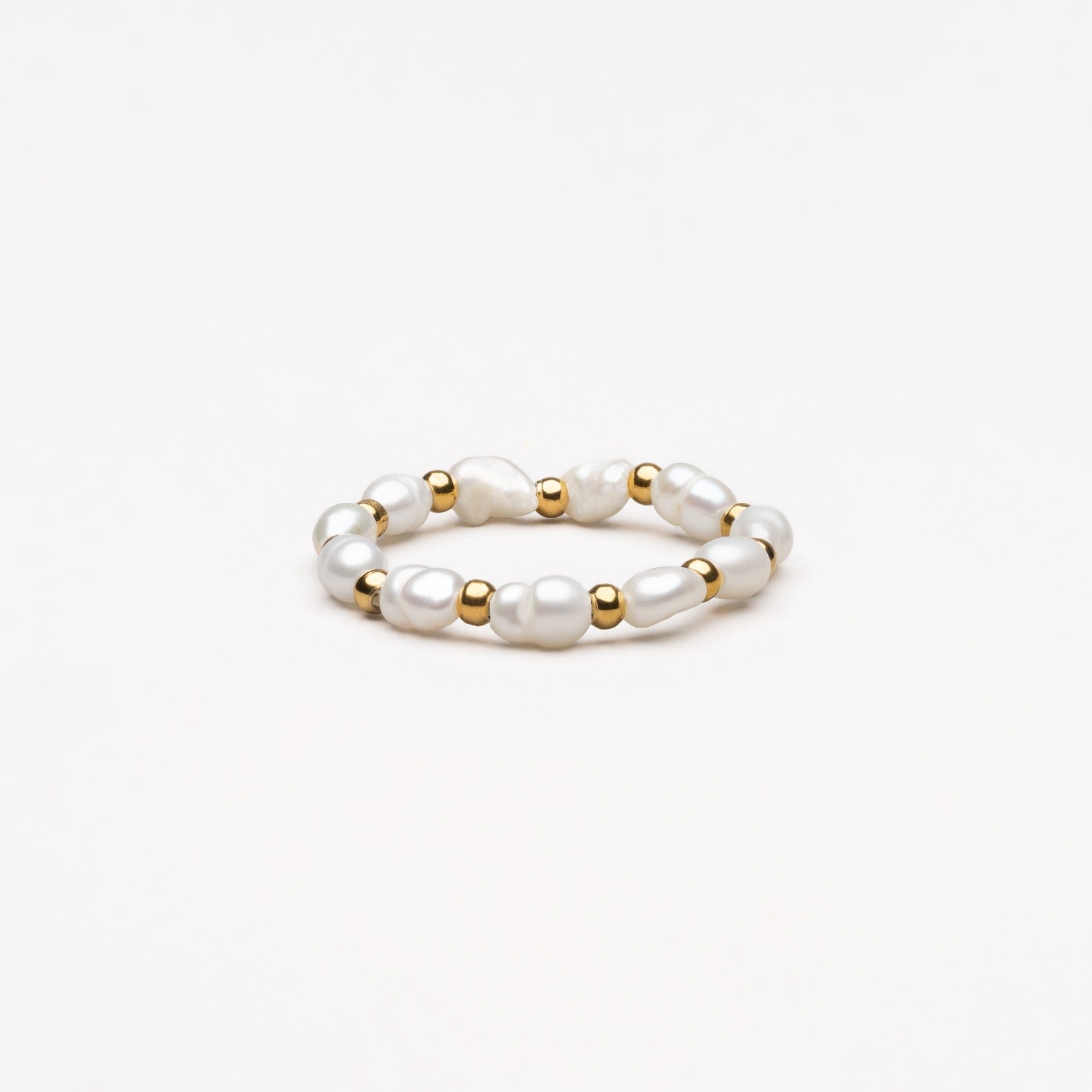 Stylish Women's Ring - Isle