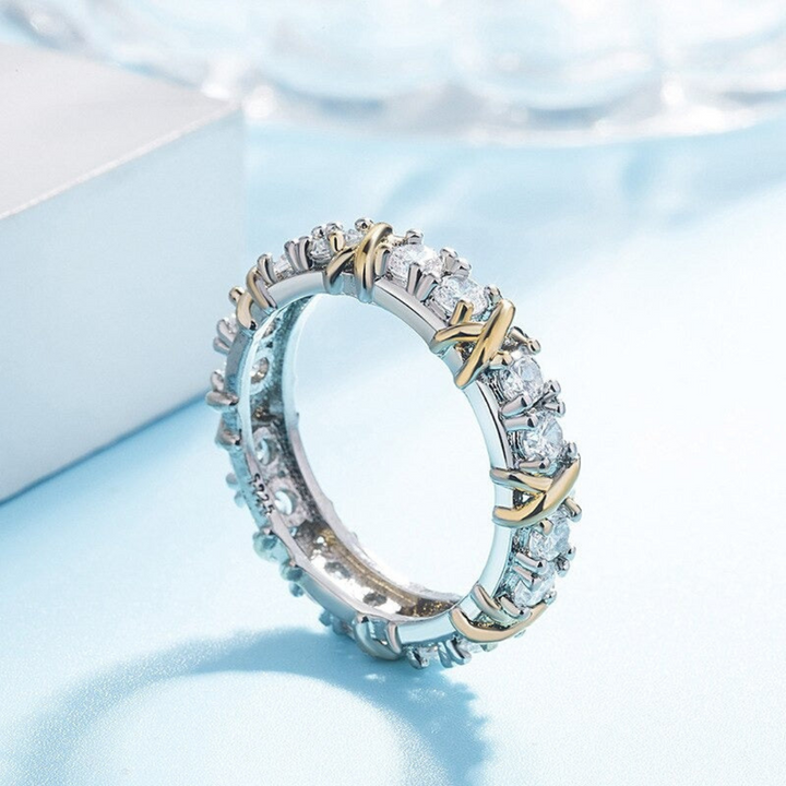 Platinum Love Cross Ring – Auryn-15-State of Style