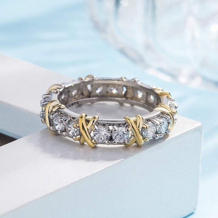 Platinum Love Cross Ring – Auryn-15-State of Style