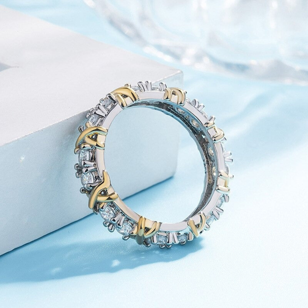 Platinum Love Cross Ring – Auryn-15-State of Style