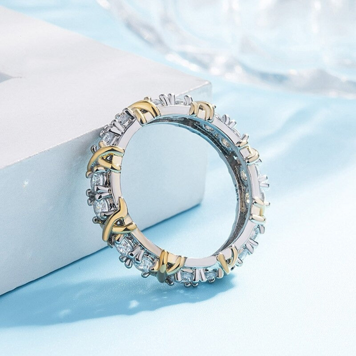 Platinum Love Cross Ring – Auryn-15-State of Style