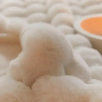 Portable Fluffy Blanket made of Faux Fur - VeluLuxe-White-100x160cm-State of Style