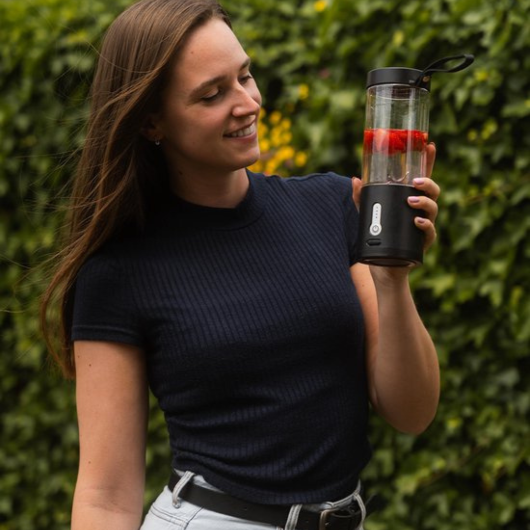Portable Smoothie Maker with 6 Powerful Blades - BlendEase Pro-Black-State of Style
