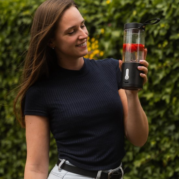 Portable Smoothie Maker with 6 Powerful Blades - BlendEase Pro-Black-State of Style